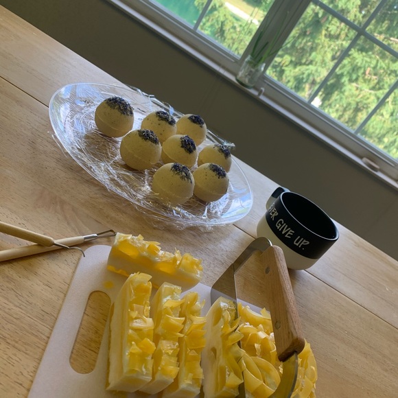 Meet your Suggested User, Seller/Buyer, Nina! - Picture 11 of 14